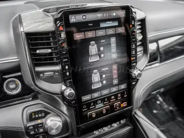 Dodge RAM 2026 5.7L V8 HEMI! RAM 1500 Limite