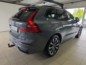 VOLVO XC60 B4 (D) Plus Dark AWD