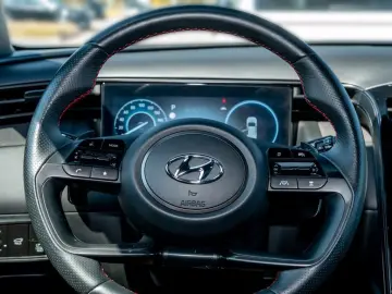 HYUNDAI Tucson 1.6 T-GDI N LINE HYBRID 4WD NAVI SOUND