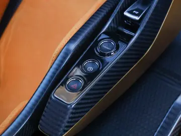 McLaren Other Senna LM  Papaya Orange