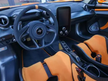 McLaren Other Senna LM  Papaya Orange