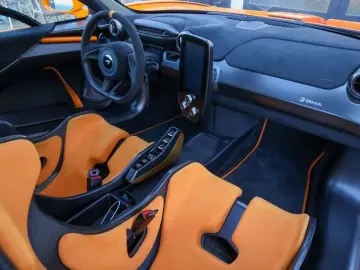 McLaren Other Senna LM  Papaya Orange