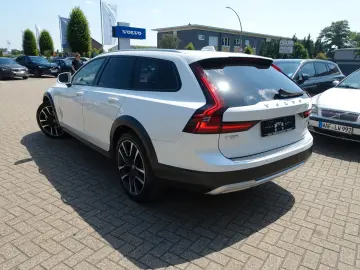 VOLVO V90 Cross Country Ultimate B5 AWD