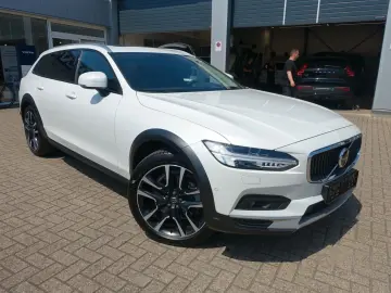 VOLVO V90 Cross Country Ultimate B5 AWD