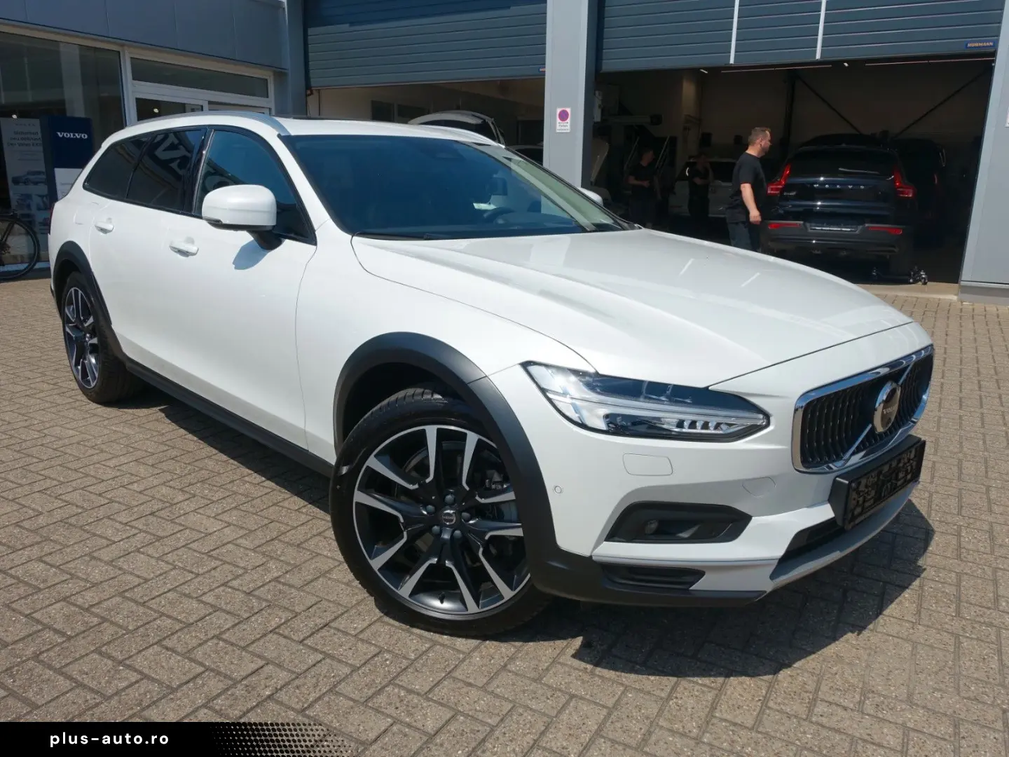 VOLVO V90 Cross Country Ultimate B5 AWD