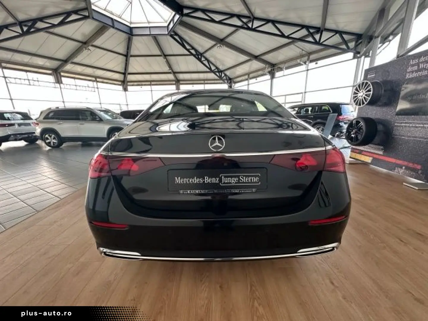 MERCEDES-BENZ E 220 d AVANTGARDE