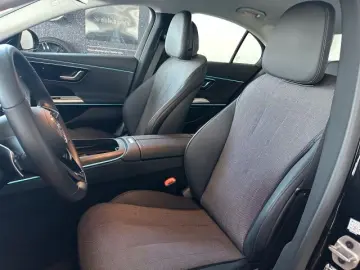 MERCEDES-BENZ E 220 d AVANTGARDE