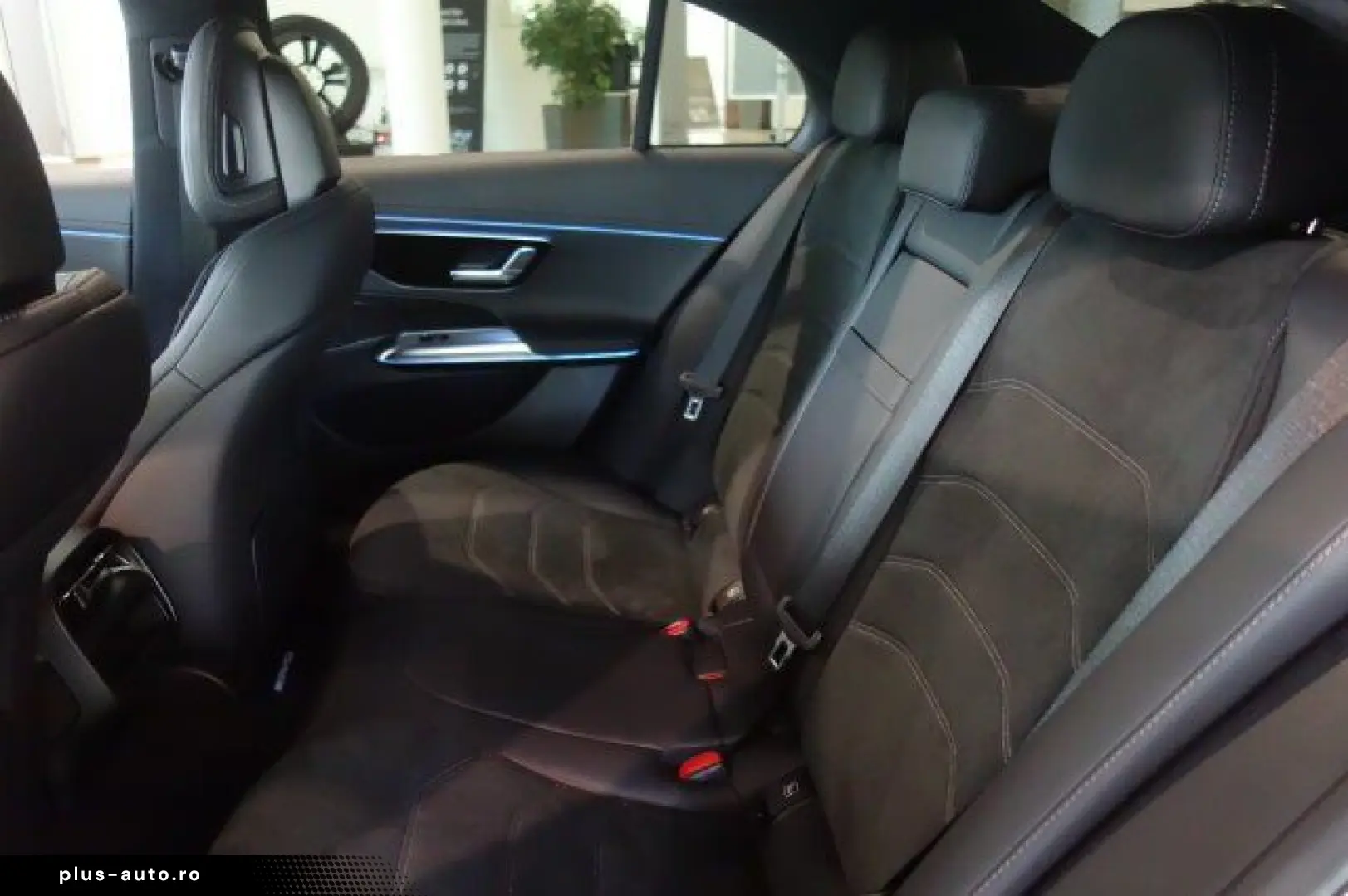MERCEDES-BENZ E 220 d AMG LINE NIGHT