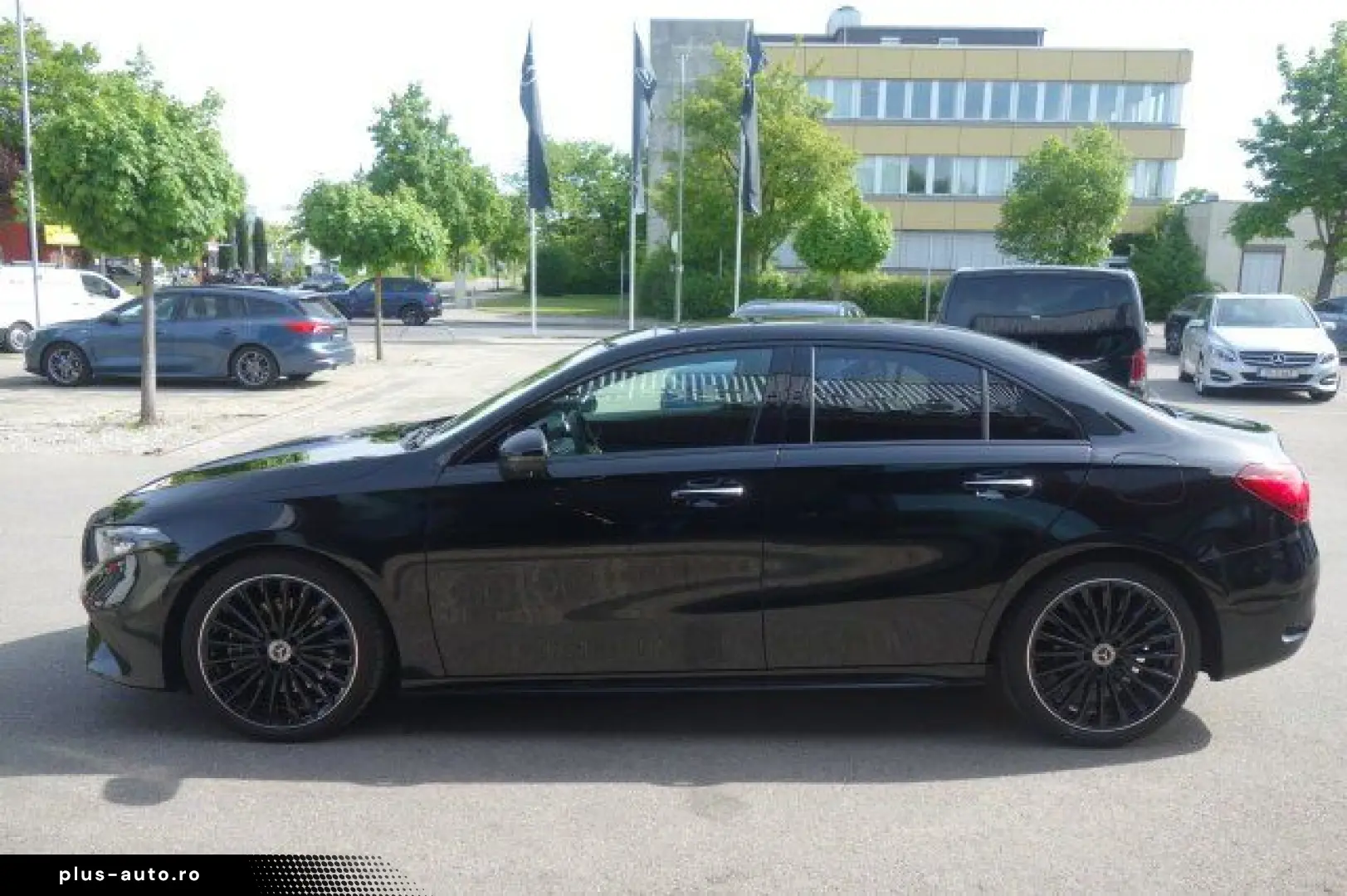 MERCEDES-BENZ A 220 d AMG PREM PLUS