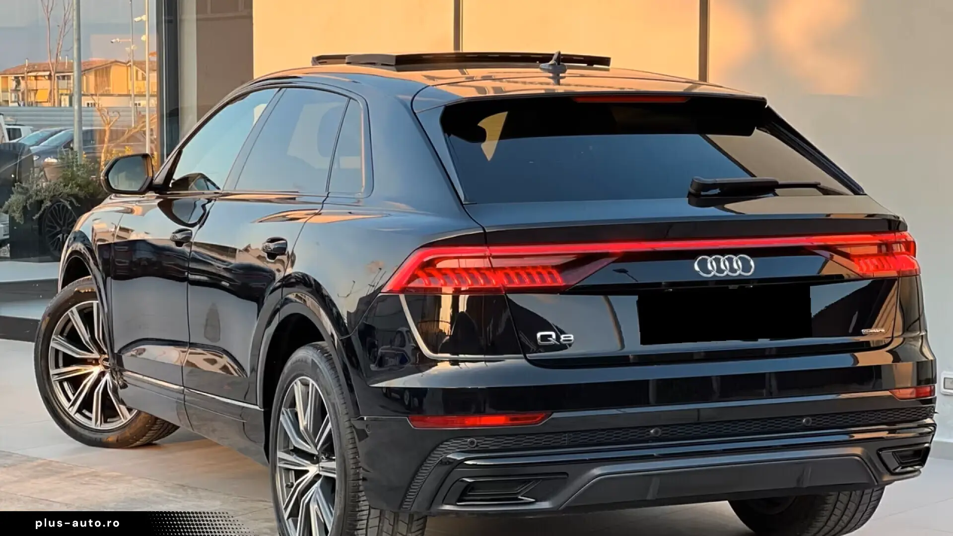 Audi Q8 50 TDI S line quattro Panoramic