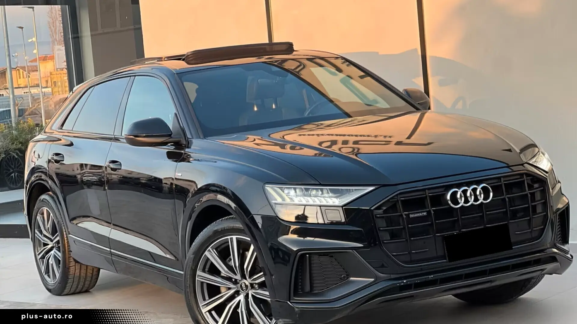 Audi Q8 50 TDI S line quattro Panoramic