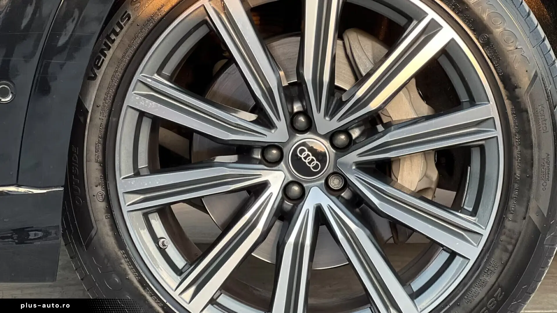 Audi Q8 50 TDI S line quattro Panoramic