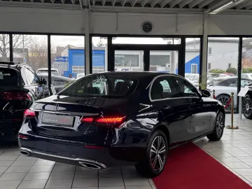 MERCEDES-BENZ E 220 d 4Matic Navi LED CarPlay  Avantgarde