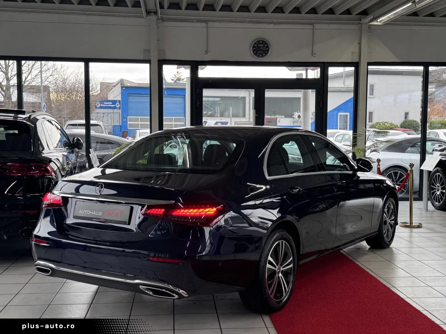 MERCEDES-BENZ E 220 d 4Matic Navi LED CarPlay  Avantgarde
