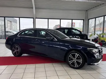 MERCEDES-BENZ E 220 d 4Matic Navi LED CarPlay  Avantgarde
