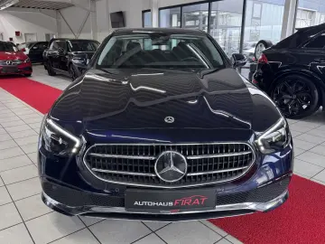 MERCEDES-BENZ E 220 d 4Matic Navi LED CarPlay  Avantgarde