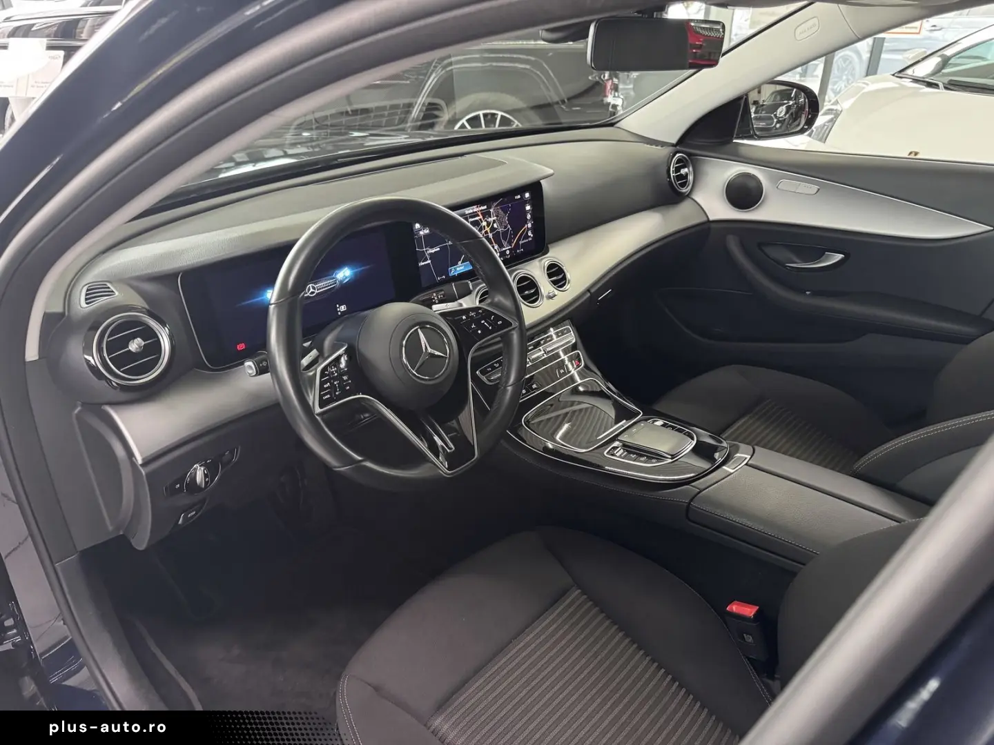 MERCEDES-BENZ E 220 d 4Matic Navi LED CarPlay  Avantgarde