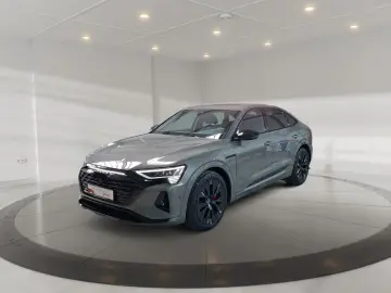 AUDI Q8 Sportback e-tron 50 quattro S-Line AHK Matrix