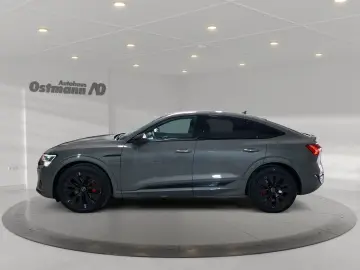 AUDI Q8 Sportback e-tron 50 quattro S-Line AHK Matrix