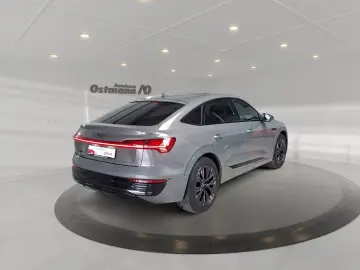 AUDI Q8 Sportback e-tron 50 quattro S-Line AHK Matrix