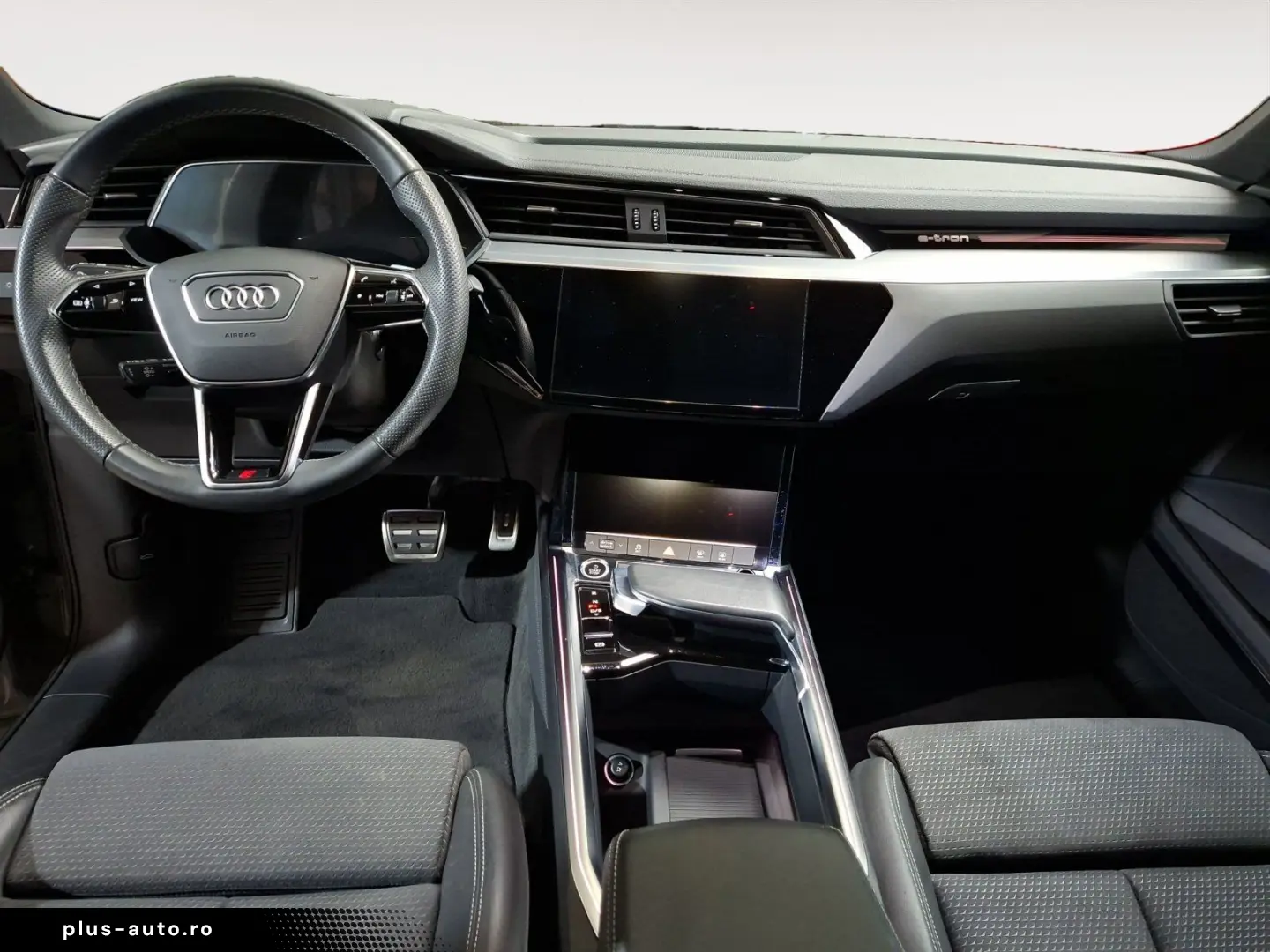 AUDI Q8 Sportback e-tron 50 quattro S-Line AHK Matrix