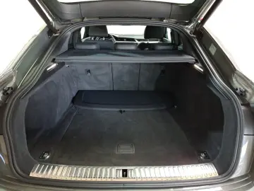 AUDI Q8 Sportback e-tron 50 quattro S-Line AHK Matrix