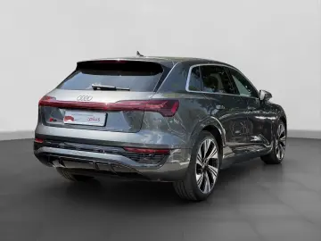 AUDI Q8 e-tron Q S LINE LM22 PANO MATRIX-LED