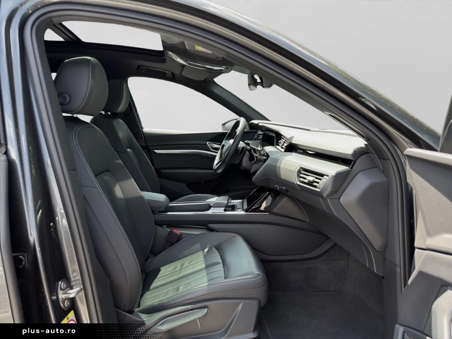 AUDI Q8 e-tron Q S LINE LM22 PANO MATRIX-LED