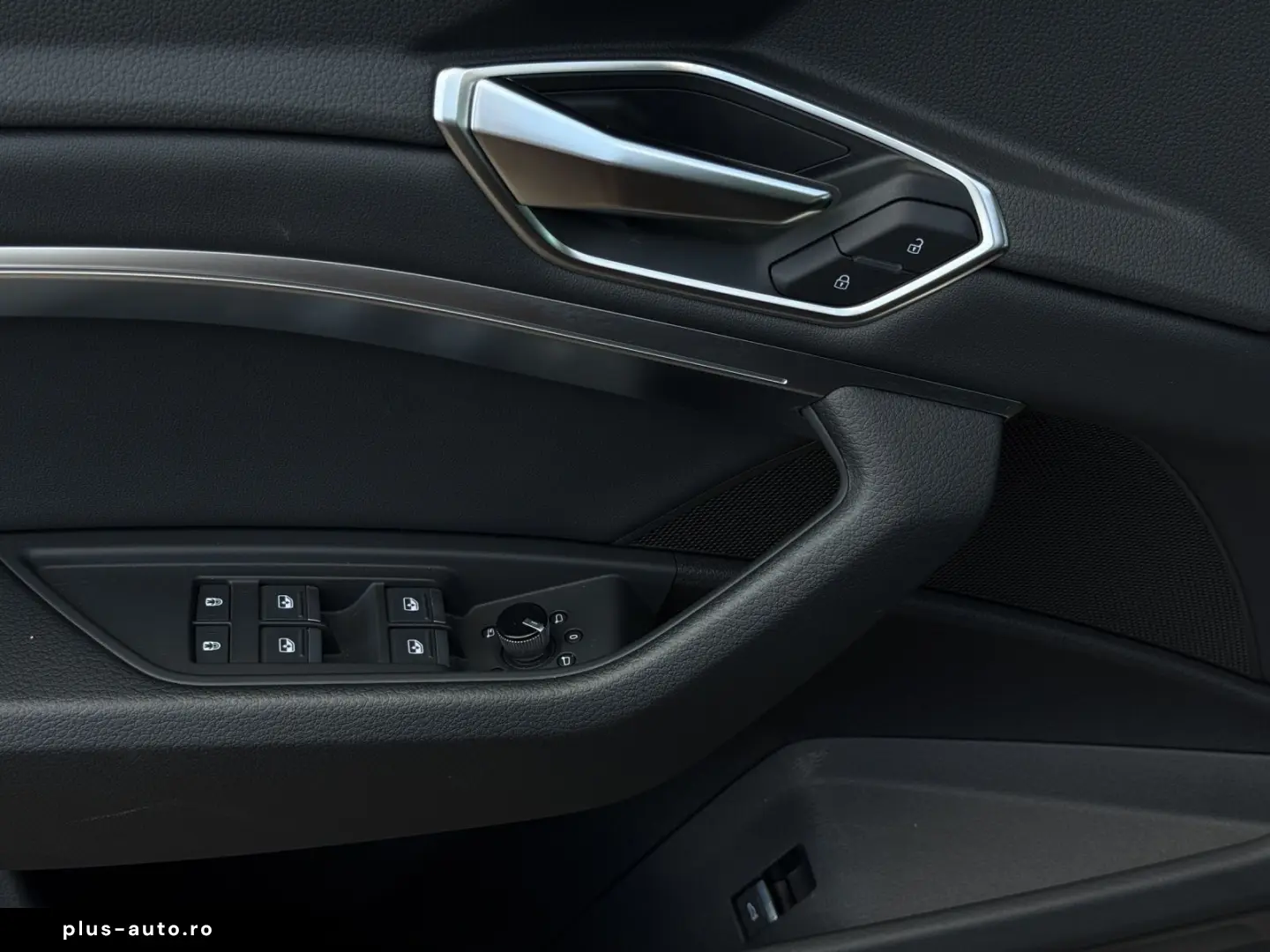 AUDI Q8 e-tron Q S LINE LM22 PANO MATRIX-LED