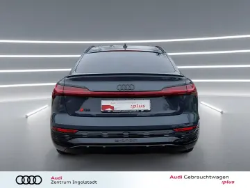 AUDI Q8 e-tron Sportback 55 qu edition S line HuD 21