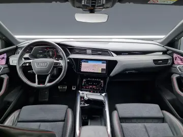 AUDI Q8 e-tron Sportback 55 qu edition S line HuD 21