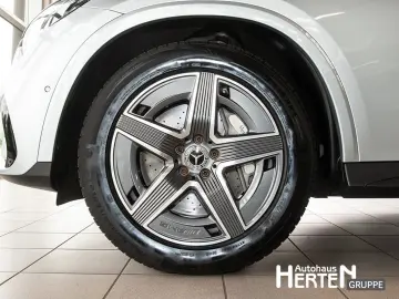 MERCEDES-BENZ GLC 200 Edition AMG 4.Matic PANO 360  …