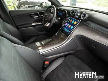 MERCEDES-BENZ GLC 200 Edition AMG 4.Matic PANO 360  …