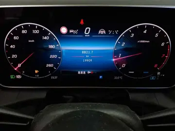 MERCEDES-BENZ GLC Coupe 200-AMG Adv.Premium Assi  Pano