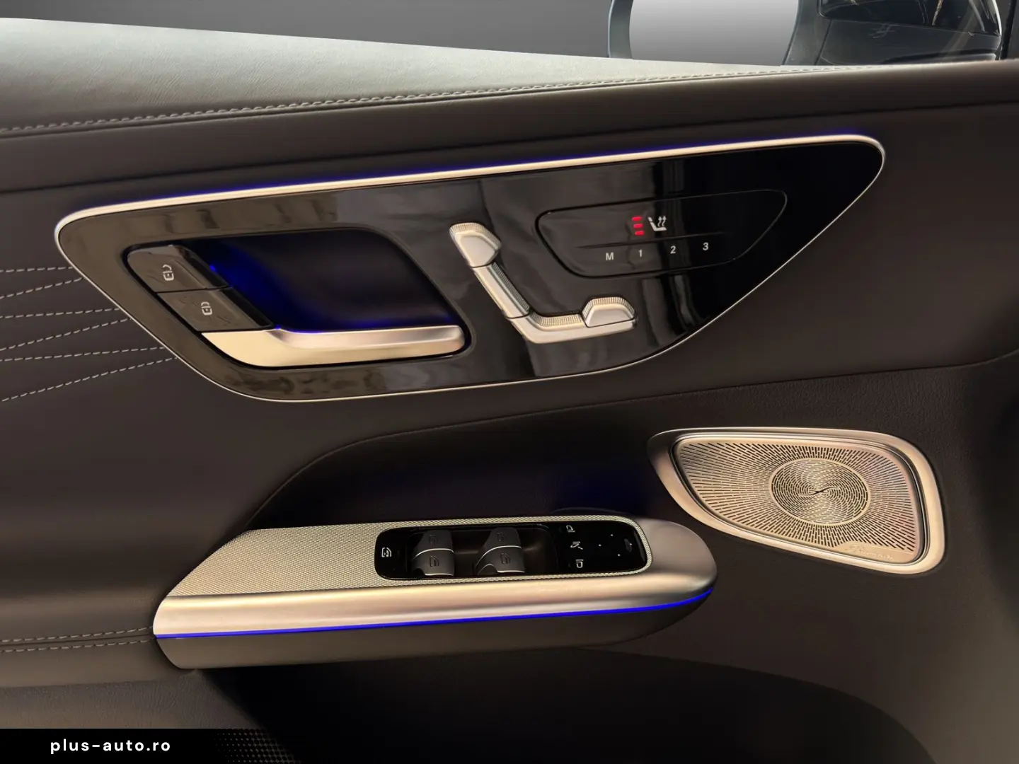 MERCEDES-BENZ GLC 300 d 4M AMG Premium Plus AHK Pano HUD 20