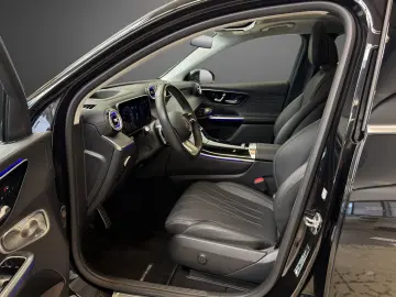 MERCEDES-BENZ GLC 300 d 4M AMG Premium Plus AHK Pano HUD 20