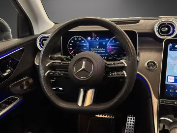 MERCEDES-BENZ GLC 300 d 4M AMG Premium Plus AHK Pano HUD 20