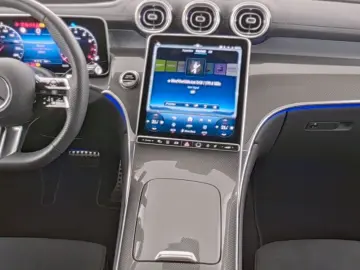 MERCEDES-BENZ GLC 300 4M Coupé AMG-Sport Pano Burm HUD Stdhz