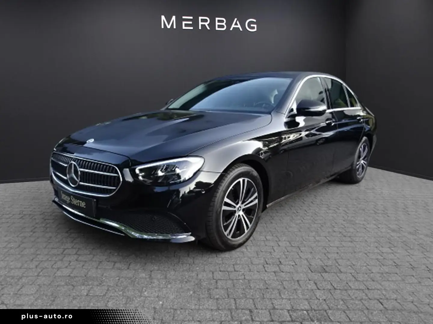 MERCEDES-BENZ E 220 d  Avantgarde LED Pano Burm 360 Memory