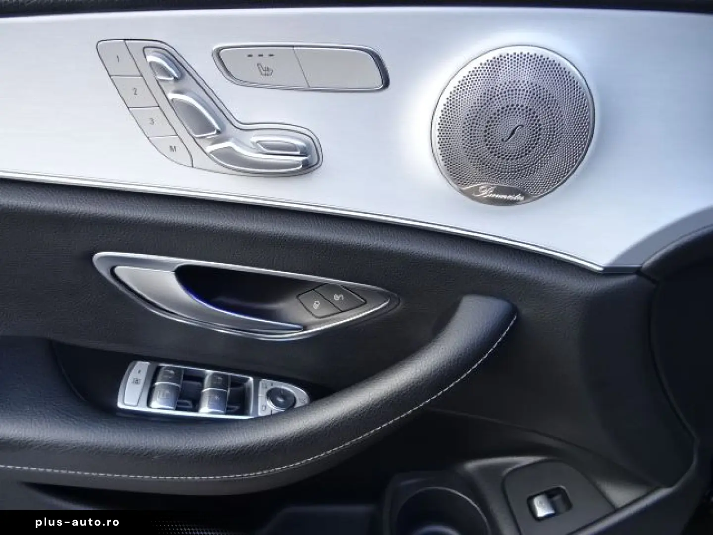 MERCEDES-BENZ E 220 d  Avantgarde LED Pano Burm 360 Memory