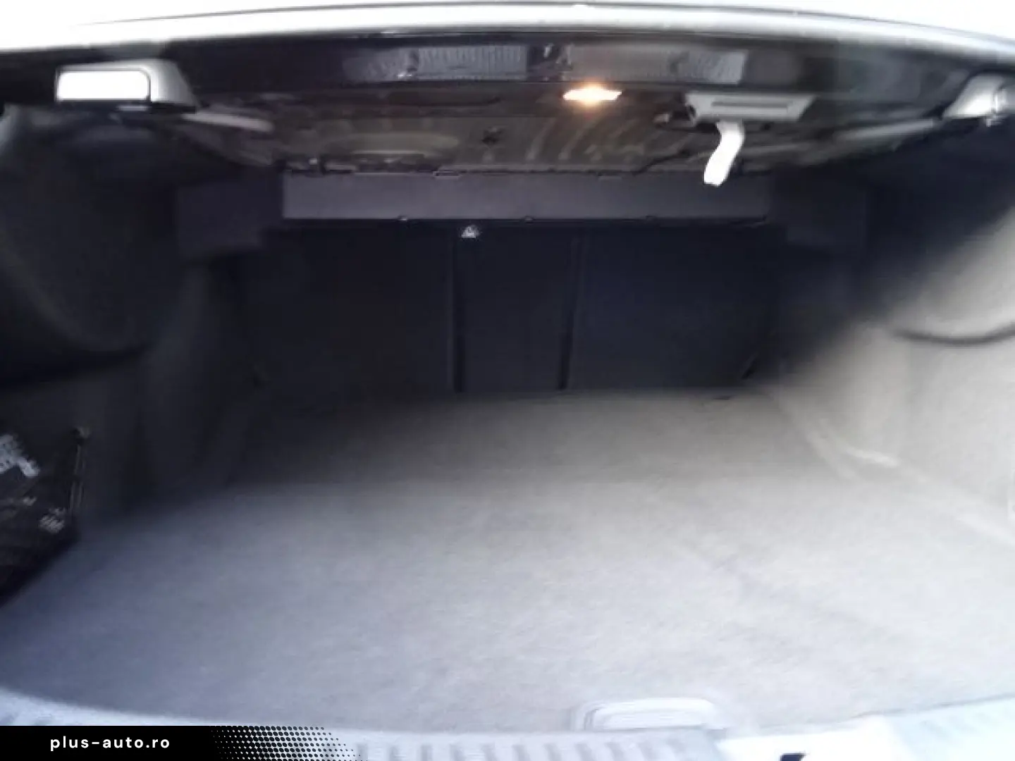 MERCEDES-BENZ E 220 d  Avantgarde LED Pano Burm 360 Memory