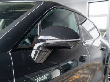 Porsche Cayenne Electric MY2026