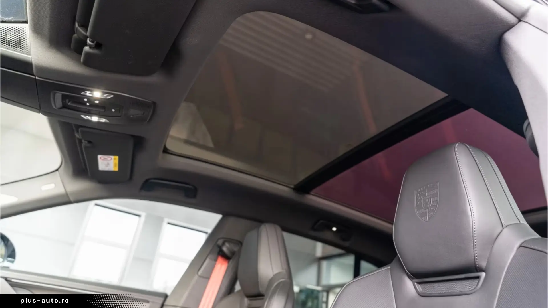Porsche Cayenne Electric MY2026