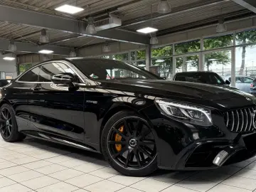 Mercedes-Benz S63 AMG Coupé 4MATIC