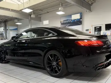 Mercedes-Benz S63 AMG Coupé 4MATIC