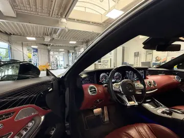 Mercedes-Benz S63 AMG Coupé 4MATIC