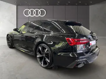 AUDI RS6 Avant TFSI quattro tiptronic