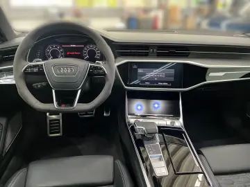 AUDI RS6 Avant TFSI quattro tiptronic