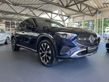 MERCEDES-BENZ GLC 200 4M Cp. Technik Pano Airmatic A…