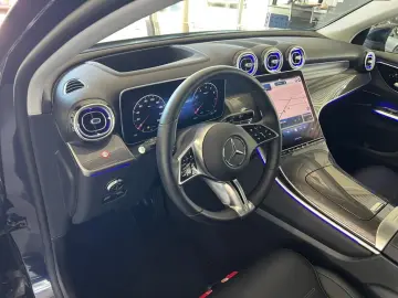 MERCEDES-BENZ GLC 200 4M Cp. Technik Pano Airmatic A…